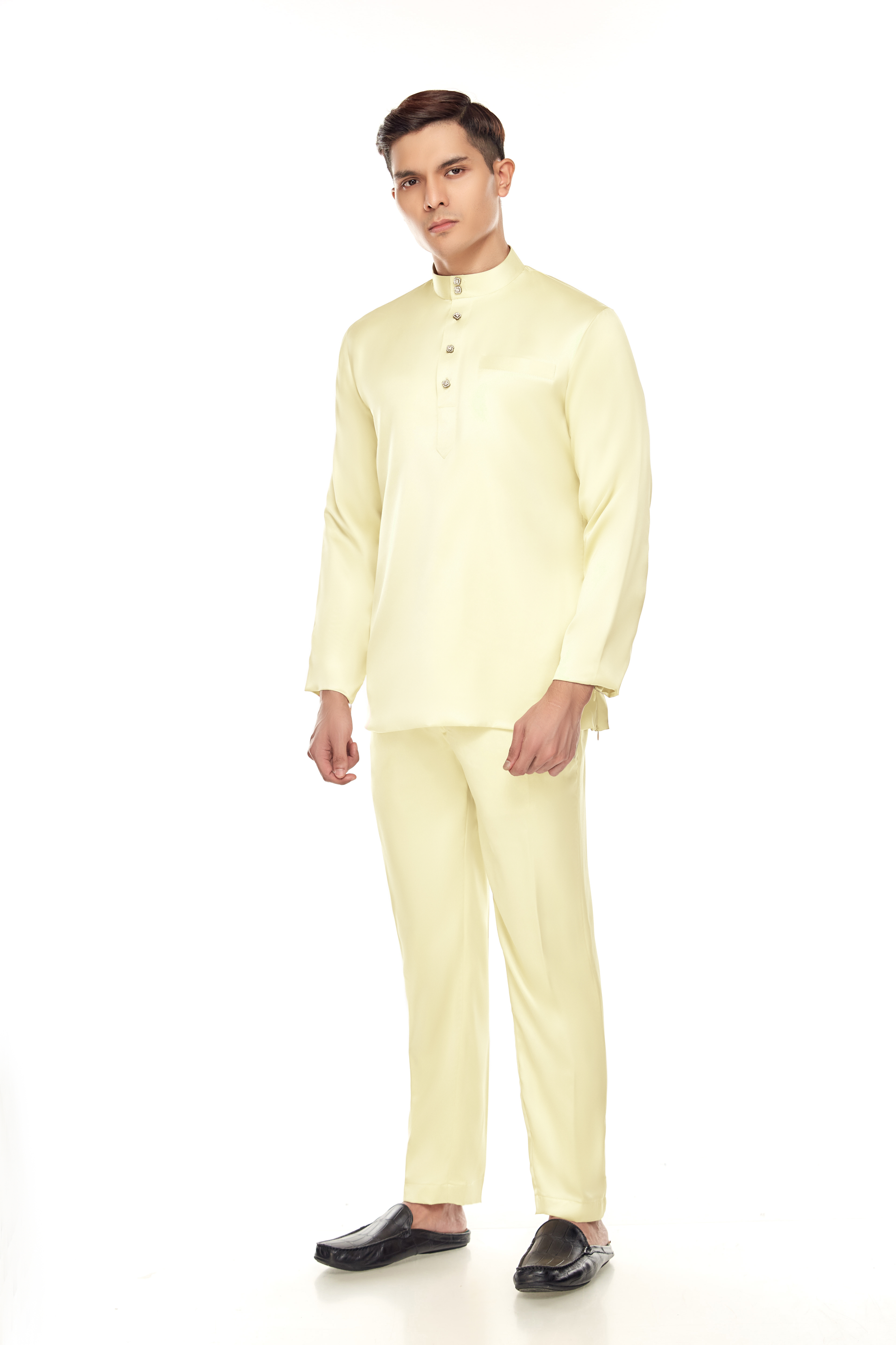 Mizan Baju Melayu in Cream